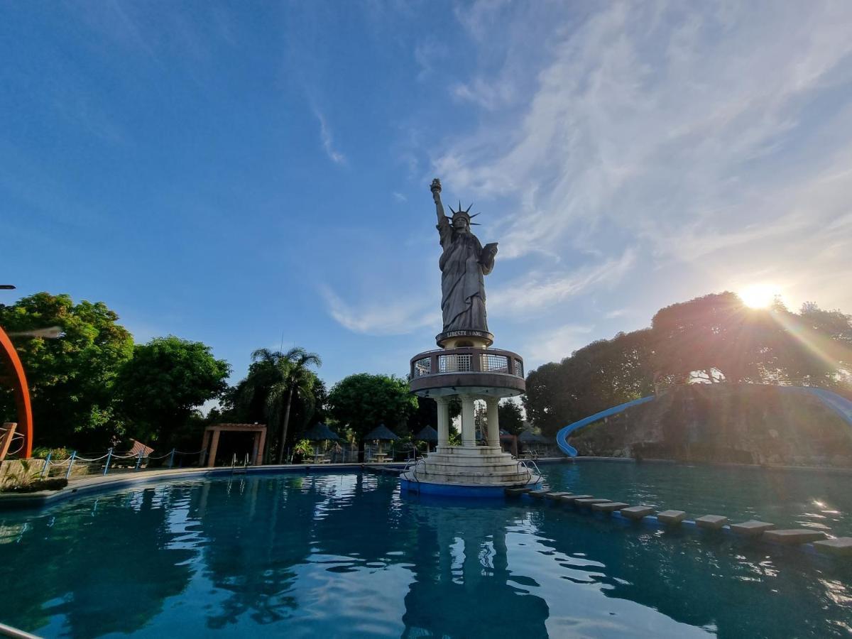 Libertyland Waterpark Resort Dau Exterior foto